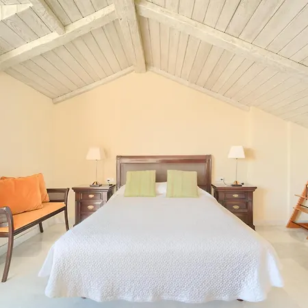 Apartment Cozy 3 Bed Duplex With Shared Swimming Pool In Nueva Andalucia